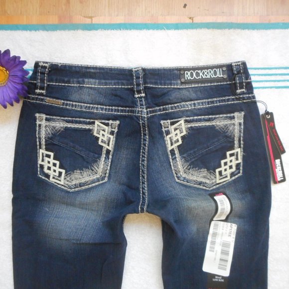 NEW Rock and Roll Cowgirl Jeans Size 30x34 Low Rise Bootcut Denim Embellished - Picture 9 of 13